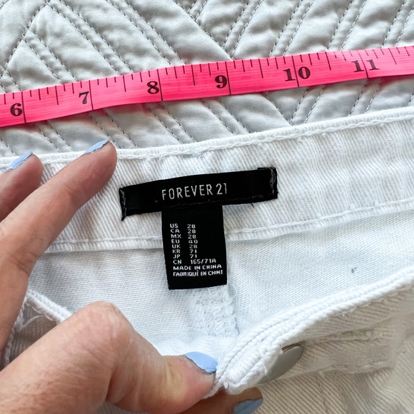 Forever 21 Distressed Denim Shorts - Picture 6 of 6